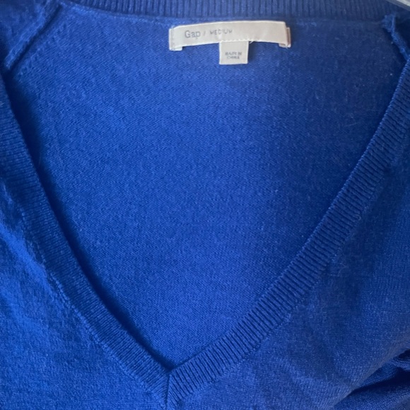Gap sweater size medium - Picture 4 of 5
